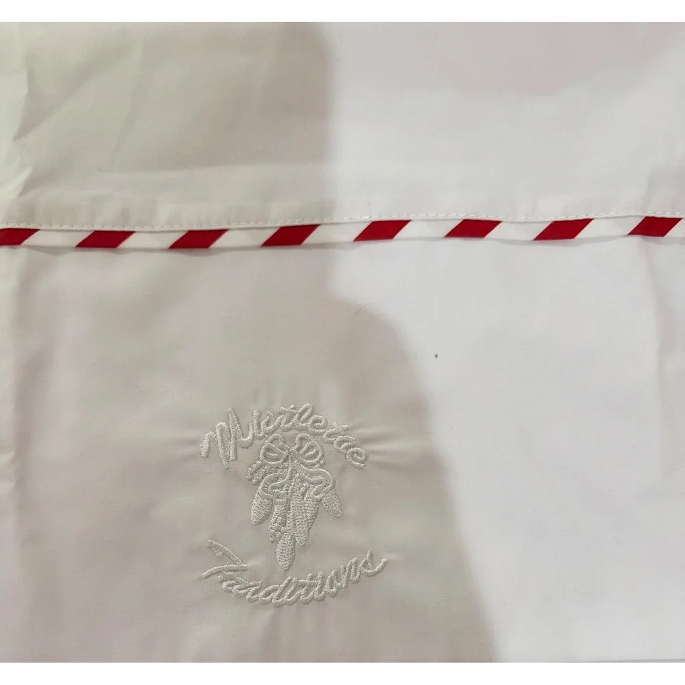White Womens Mistletoe Traditions Mommy Christmas Pillowcase